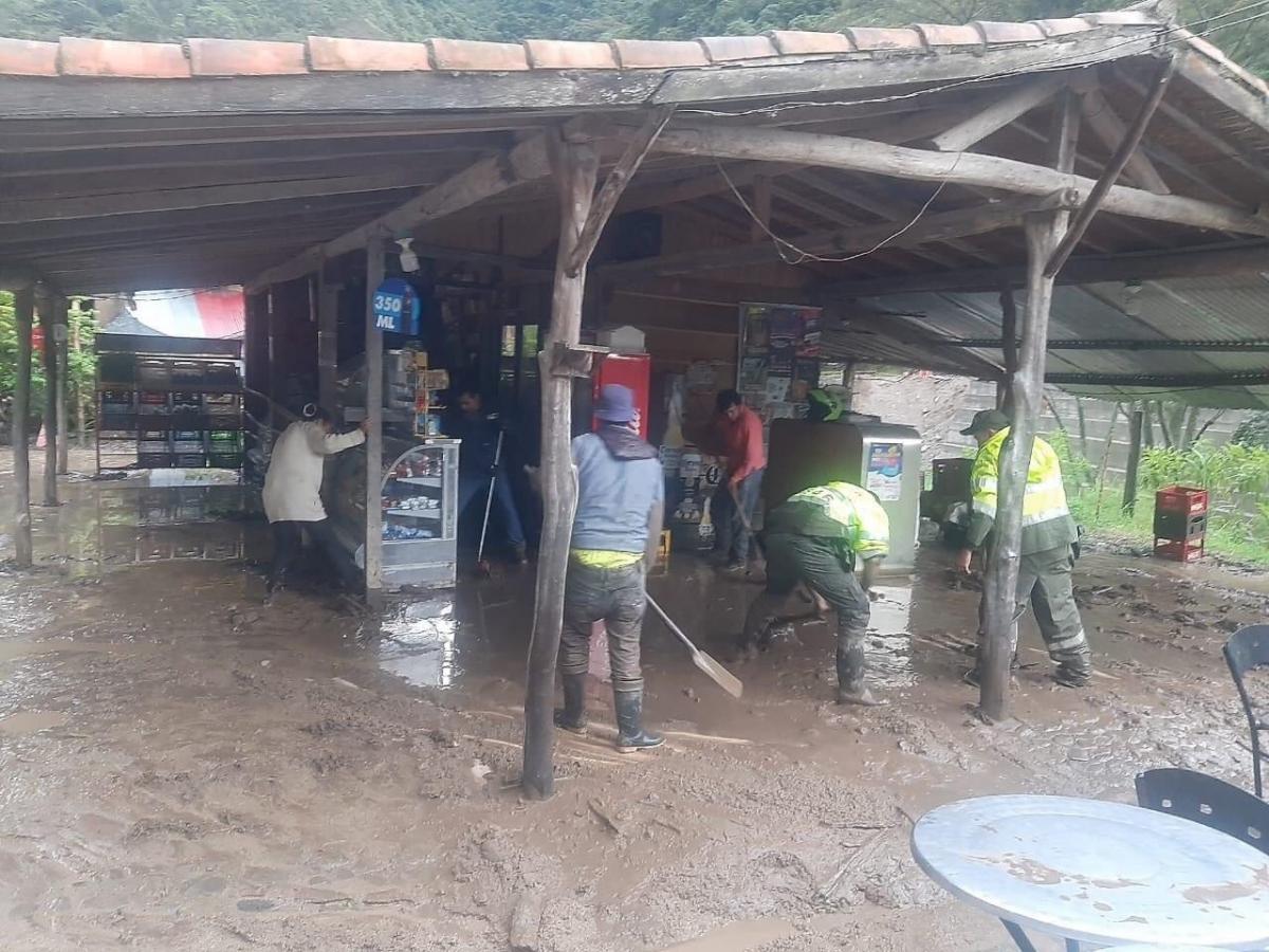 Cierre parcial en vías de Santander por las lluvias
