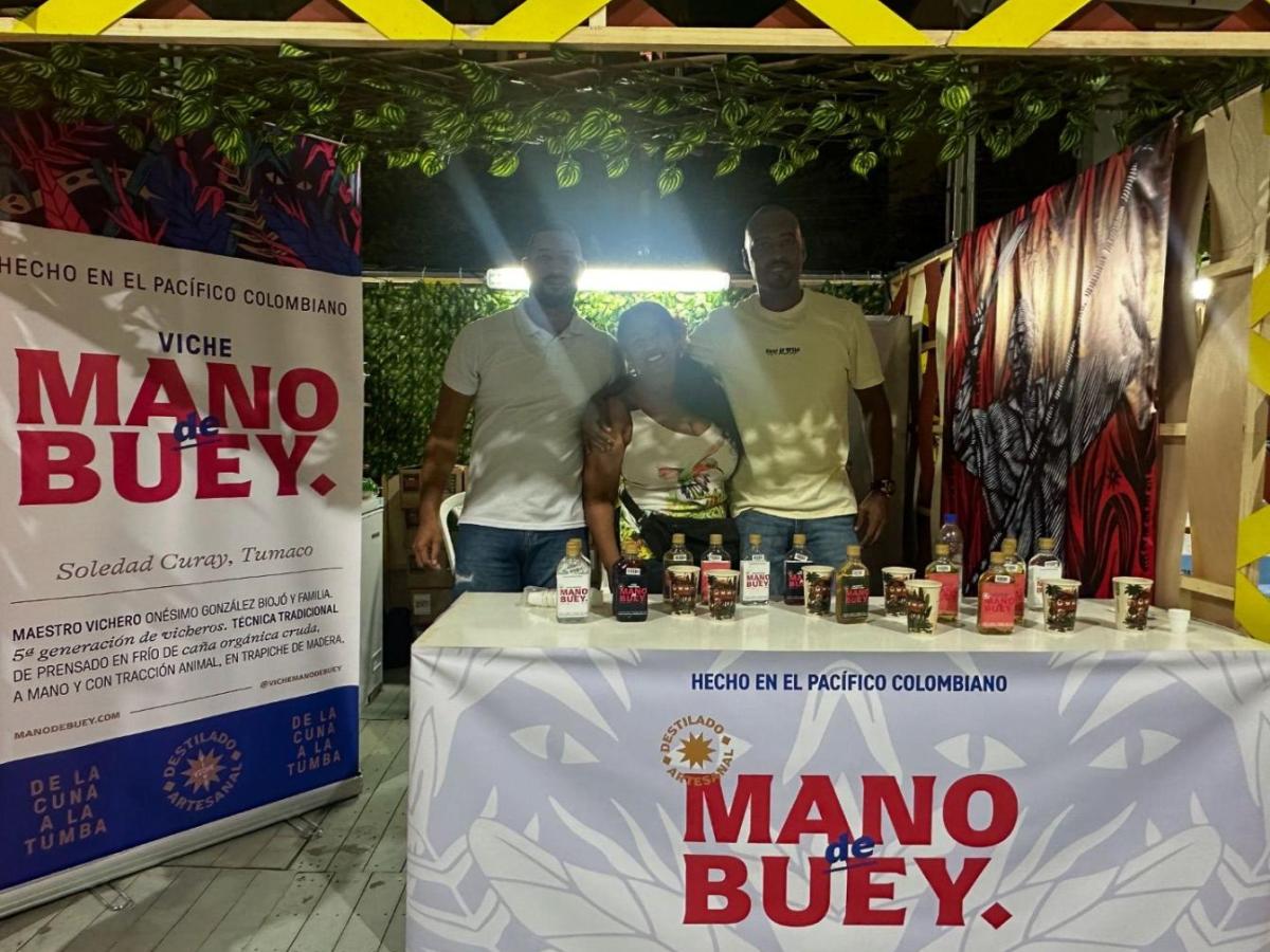 El viche, símbolo de resistencia para el Pacífico colombiano