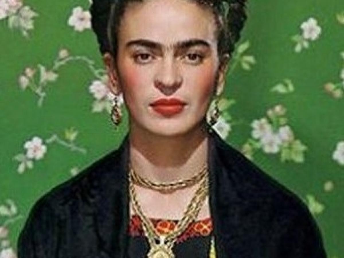 La historia de Frida Khalo, contada desde su ropa | Radio Nacional