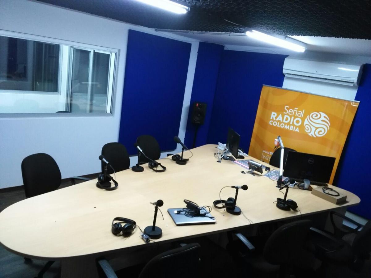 La radio pública inaugura sus estudios en Manizales Radio Nacional