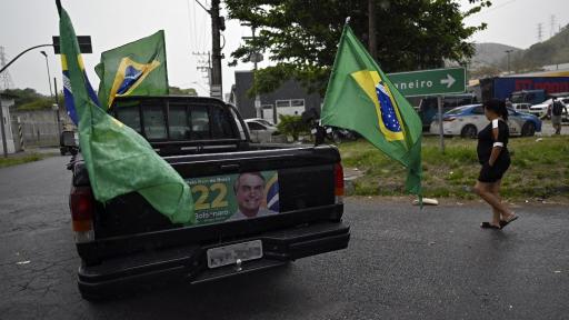 Reportan protestas y bloqueos en carreteras de Brasil tras elecciones