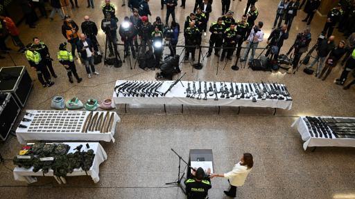 Policía decomisó 33 fusiles a disidentes de las Farc