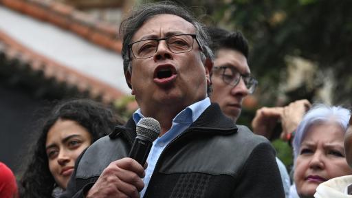 Presidente Petro solicita renuncias protocolarias de ministros y directores 