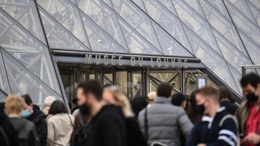 El Museo del Louvre es evacuado "por motivos de seguridad"