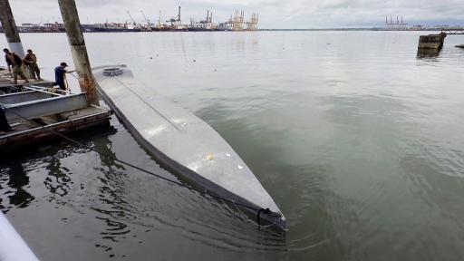 Submarinos cargados de cocaína incautados en Colombia y Ecuador