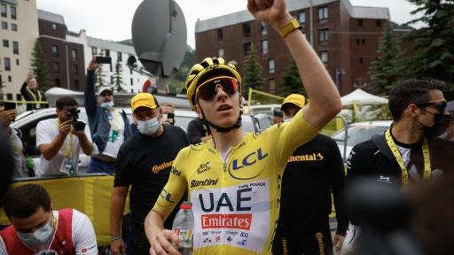 Tadej Pogacar ganó la etapa 19 del Tour de Francia