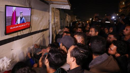 Palestinos celebran anuncio del cese al fuego entre Israel y Hamás en la Franja de Gaza