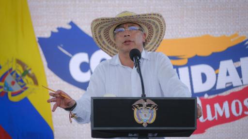 presidente petro pide considerar organizaciones criminales como terroristas
