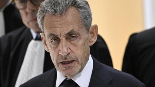 Nicolas Sarkozy condenado a 5 años de prisión 