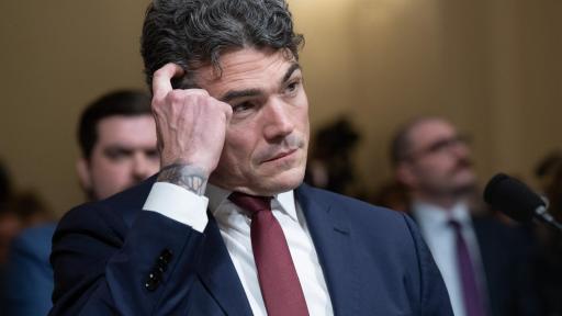 Renuncia jefe de contraterrorismo de EE. UU. por conflicto con Irán