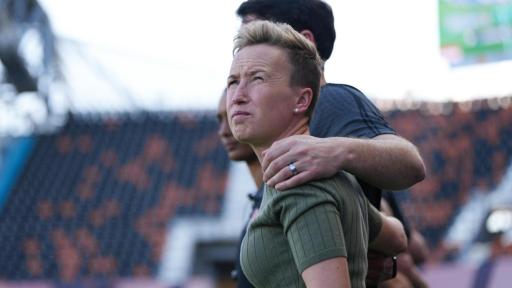 Bev Priestman seleccionadora de fútbol femenino de Canadá