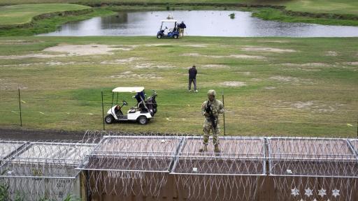 Ley de detención contra migrantes en Texas, EEUU, queda suspendida