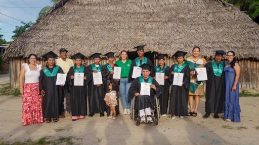 Indígenas del Amazonas se certifican en conservación ambiental