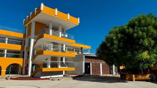 Inauguración edificio en institución educativa de Cartagena