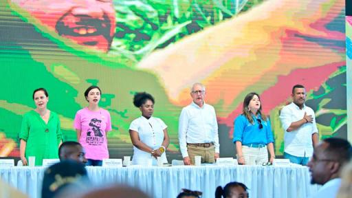 Tumaco: Gobierno entregó ciudadela de 400 viviendas para 2 mil personas