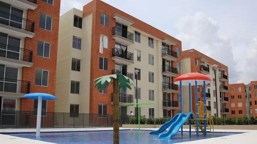 Gobierno establece que precio de viviendas sociales debe fijarse en pesos y no en salarios mínimos