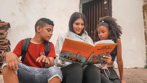 Fundación Nuestro Cuento: arte y literatura para niños en zonas vulnerables Cali