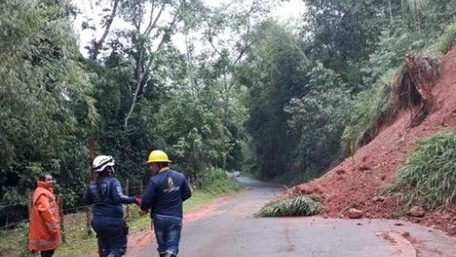 Lluvias en El Águila y Caicedonia: Gobernación del Valle responde al llamado
