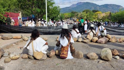 Arhuacos desbloquean vía entre Cesar y La Guajira