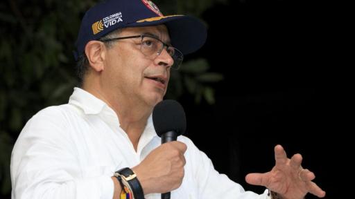 Presidente Petro en la inauguración del monumento Kusikawsa