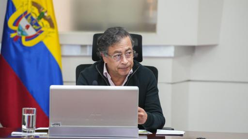 Petro asegruó que Duque no entregó colegios prometidos en su gobierno
