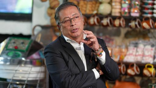 EPS en Cuidados Intensivos: Gustavo Petro 