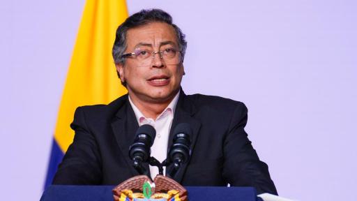 Deuda EPS con hospitales: Petro dice que debe ser pagada por privados 
