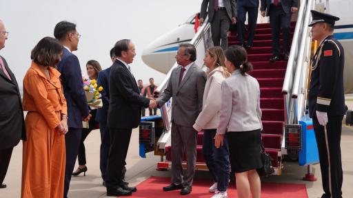  Petro en China: cumbre CELAC-China