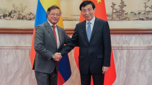 Colombia firma acuerdo con China para ser parte de la Ruta de la Seda