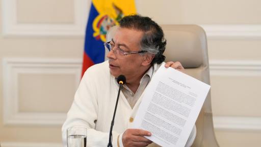 Gustavo Petro pidió a sus ministros que firmen decreto de la consulta popular