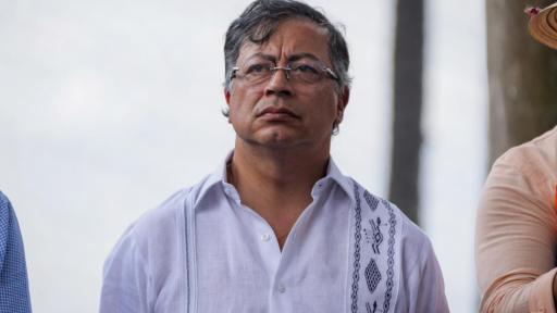 Desplazamiento en sur de Bolívar: Petro ordenó al Ejército recuperar control de territorio 