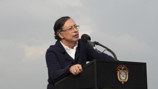 Gustavo Petro nombró como gestores de paz a 16 exparamilitares