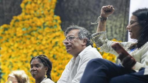 Petro cuestiona ausencia institucional en acto de perdón por la Unión Patriótica