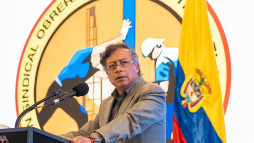 Petro responde a Uribe: alianzas Maduro crisis salud