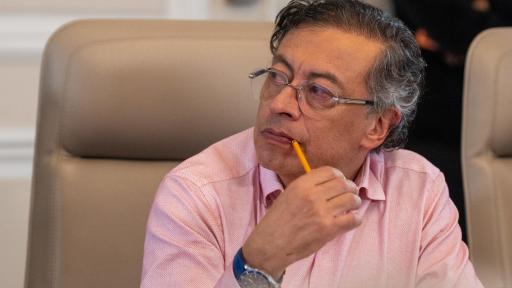 Petro elimina subsidio a gasolina y limita exportación de carne