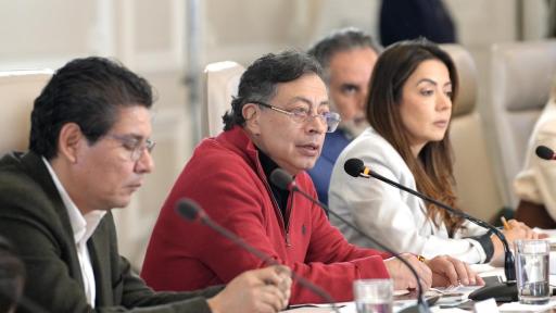 Gobierno nacional subiría salario si siguen tasas altas