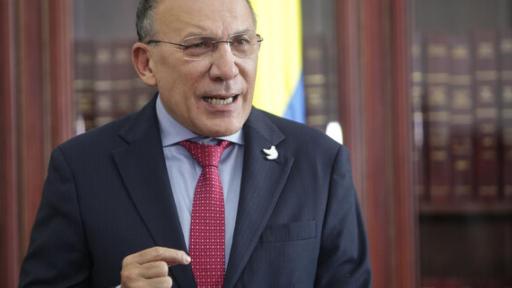 A quién apoyará Roy Barrera 