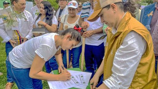 Entrega de tierras Casanare: 5.000 hectáreas y títulos de propiedad rural para familias campesinas