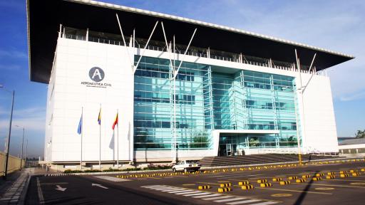 Aerocivil sobre suspensión de vuelos entre Bogotá y Caracas