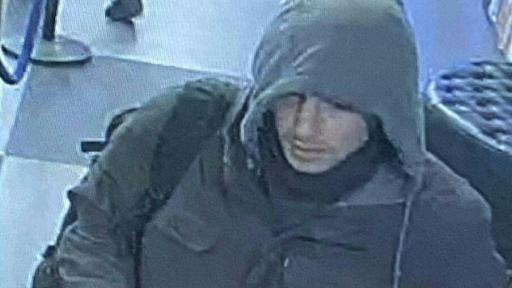 Policía de Nueva York busca a asesino de Brian Thompson