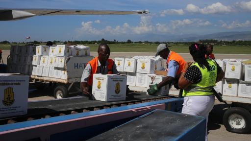 Colombia mandó 14 toneladas de ayuda a Jamaica por huracán Melissa