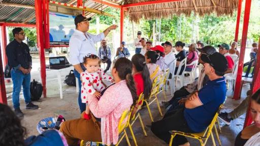 Barrancabermeja: más de 100 familias tendrán luz tras 50 años de espera