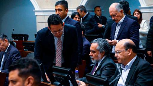 Benedetti defiende decreto 1390 de impuestos a megarricos