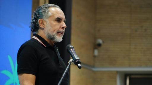 Consulta popular por decreto 