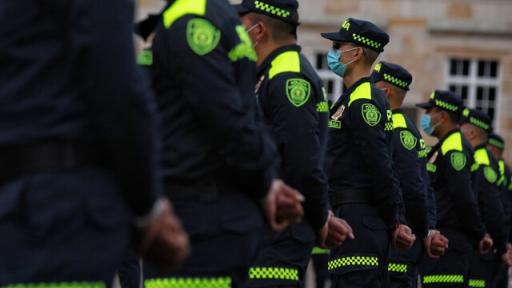 Con más de 5 mil policías se reforzará la seguridad de Bogotá en este fin de año.