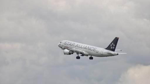 Vuelos nacionales: propuesta para controlar precios y bajar IVA