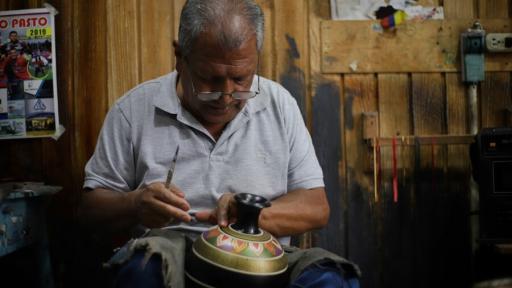 Músicos y artesanos colombianos 