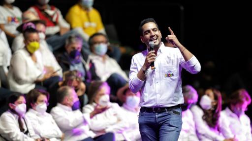 Formulan pliego de cargos contra Alex Flórez por insultar a policías