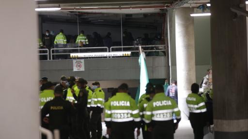 Suspenden a 5 policías por muerte de presunto abusador de Transmilenio