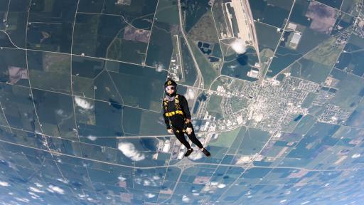 Paracaidista Ana Aponte representará a Colombia